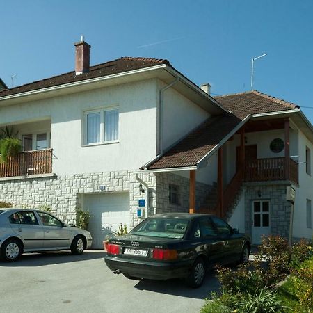 Rooms Maria Слуни Экстерьер фото